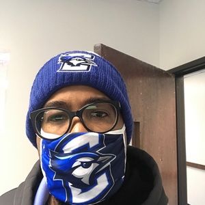 Meet your Posher, Earl